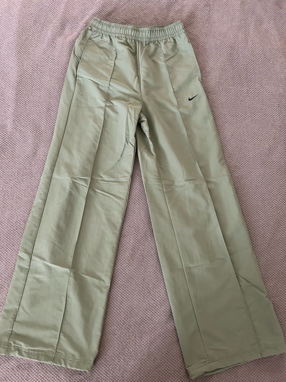Women’s Nike Sage Green Wide-Leg Sports Pants